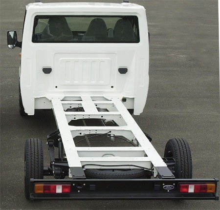 Ford Transit Chassis-cabine FWD 300S 2.2 TDCi 63kW / 85kW / 103kW