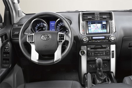 Toyota LandCruiser Van 3.0 D-4D 5 drs 6 MT / AUT