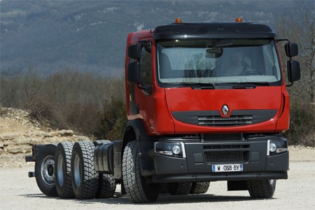 Renault Trucks Premium Lander 8x4*4
