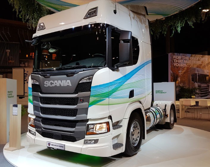 Scania R410 LNG... proefritje maken in Gorinchem