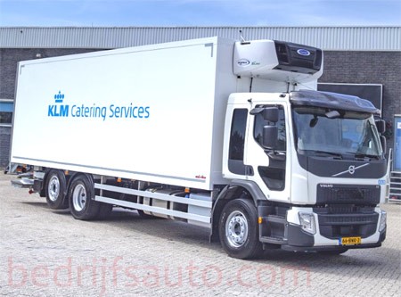 Volvo Trucks - Jos Mulder FE 250 6x2 koelbak
