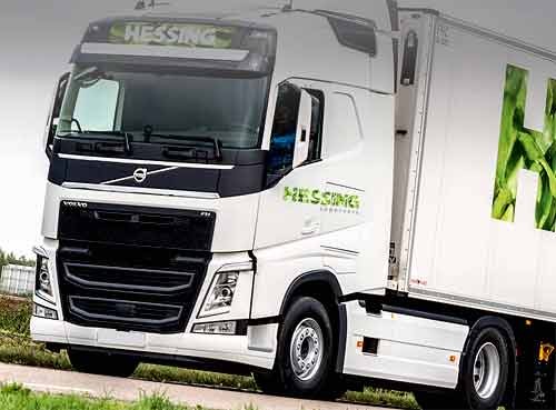 Volvo Trucks levert 32 FHs met I-Save aan Hessing Logistiek