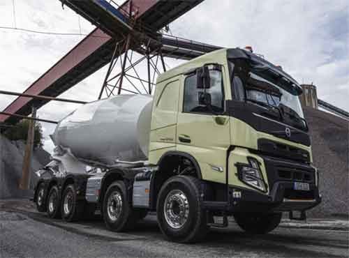 Volvo Trucks vernieuwt de FMX